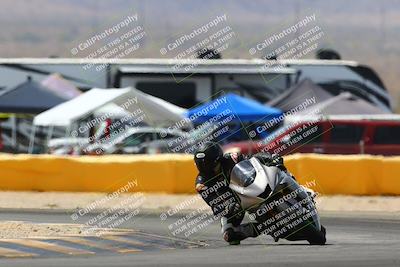 media/Apr-09-2022-SoCal Trackdays (Sat) [[c9e19a26ab]]/Turn 2 (1140am)/